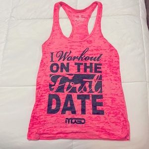 Workout tank size S - “I workout on the first date”